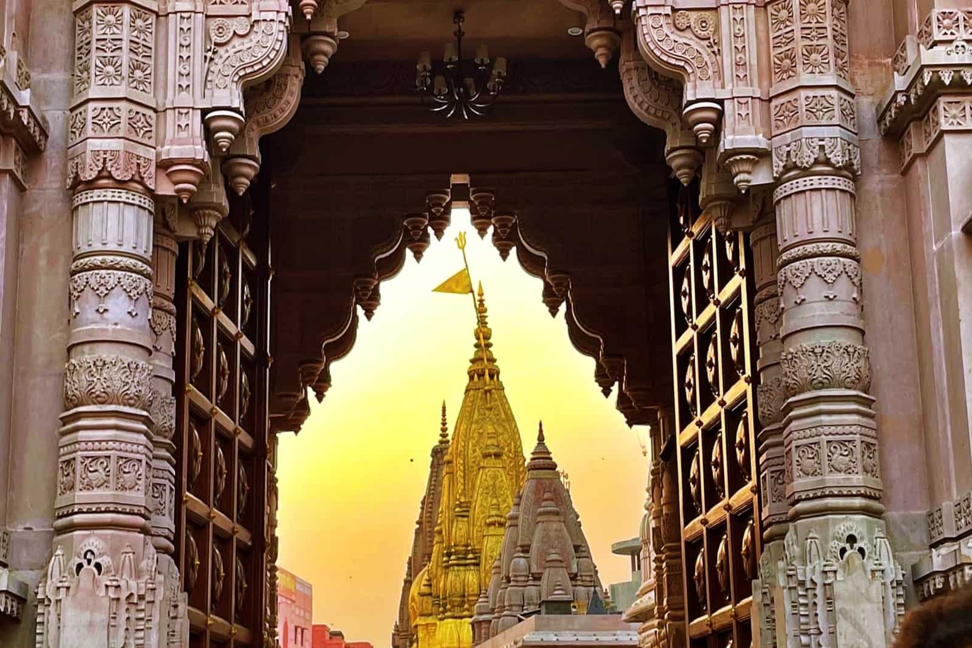 kashi-viswanath-temple-cvr-2 kashi-viswanath-temple-cvr-2
