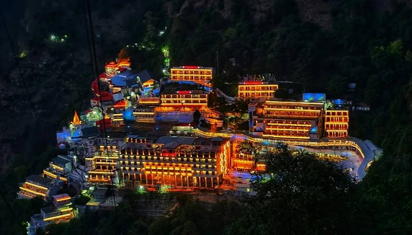 maa-vaishno-devi-temple-jammu maa-vaishno-devi-temple-jammu
